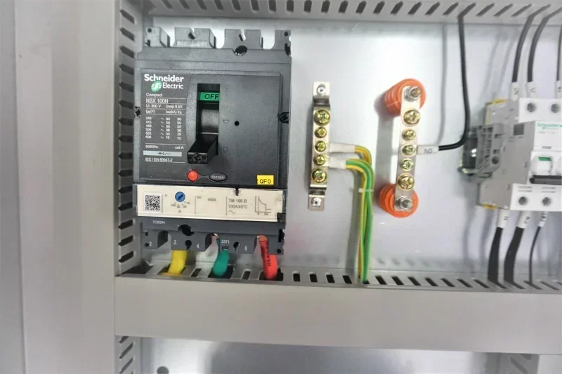 Outdoor-Stromverteilungsschran – Outdoor Power Distribution Board Bewertung und Preis