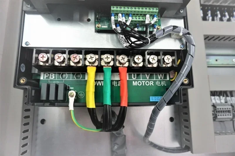 Outdoor-Stromverteilungsschran – Outdoor Power Distribution Board Bewertung und Preis